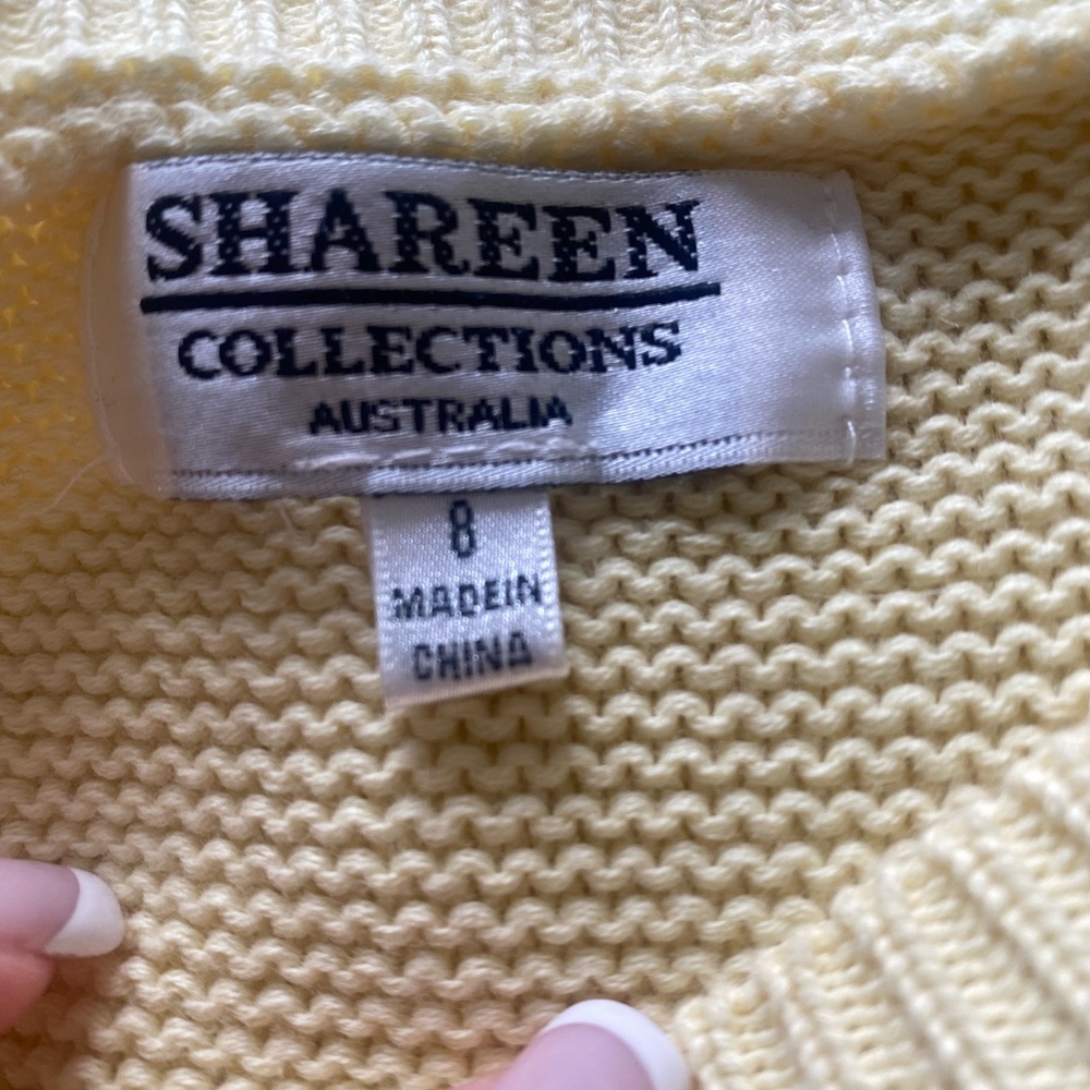 Yellow sweater - Picture 3 of 4